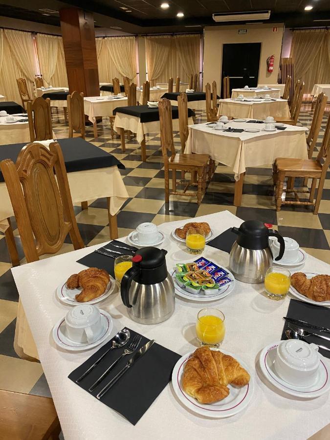 Hotel Pedramar 3*